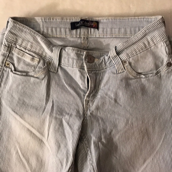 Levi’s Blue and White Pinstripe Jeans - Picture 2 of 4